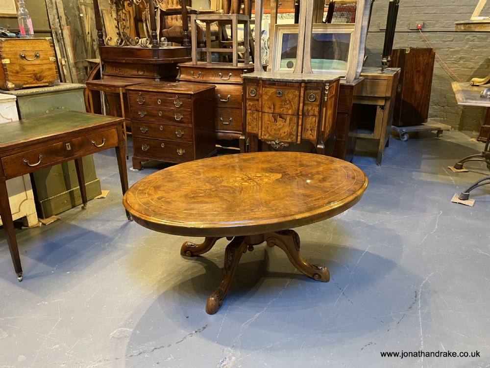 Victorian oval coffee table View VII