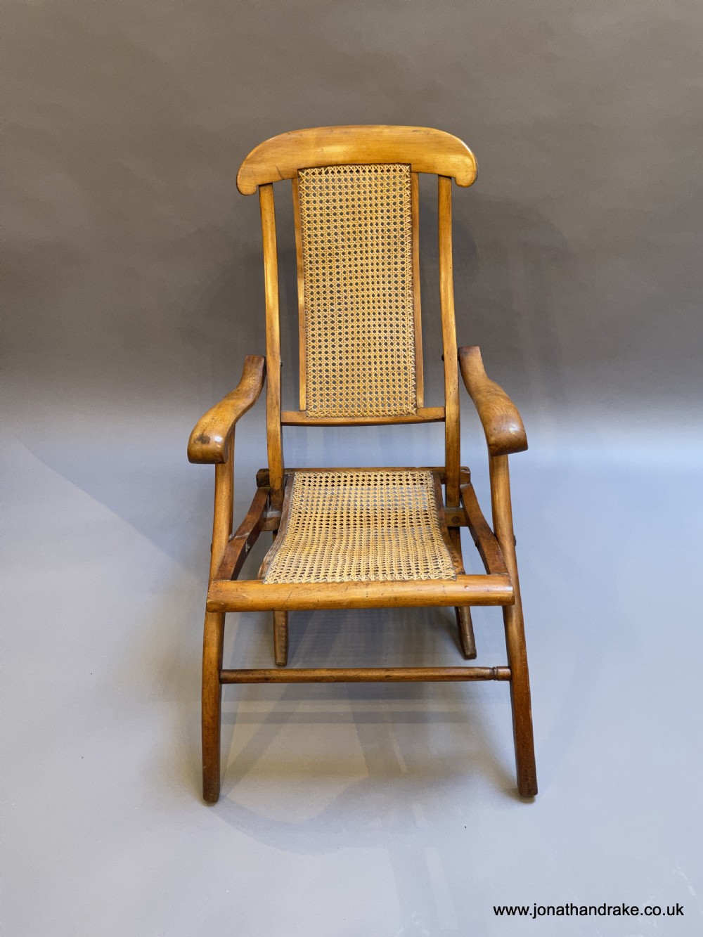 Edwardian steamer chair View III