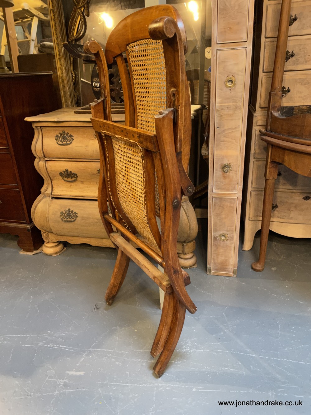 Edwardian steamer chair View IX