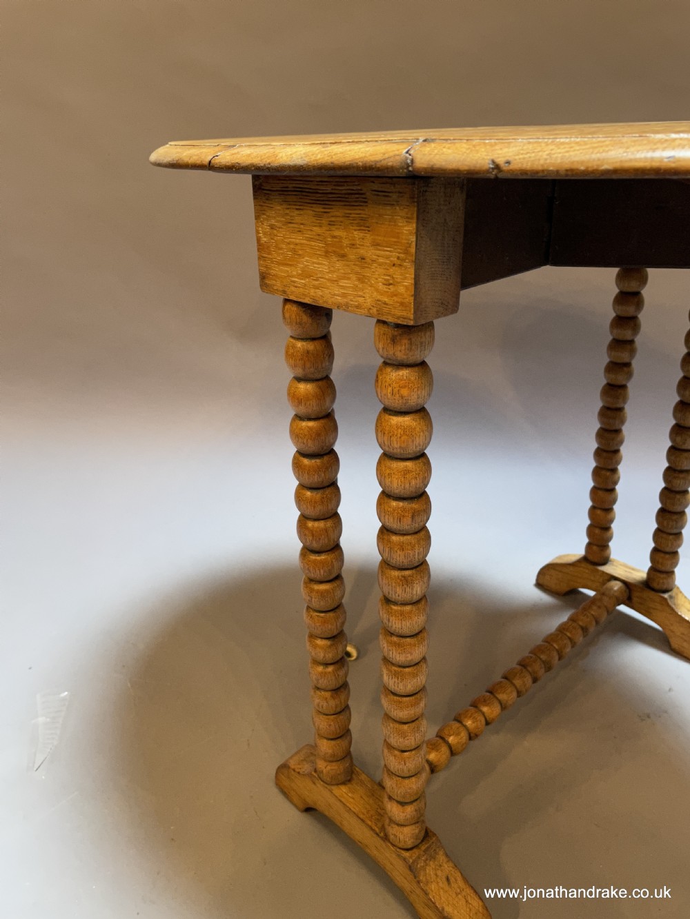 Victorian oak sutherland table View III