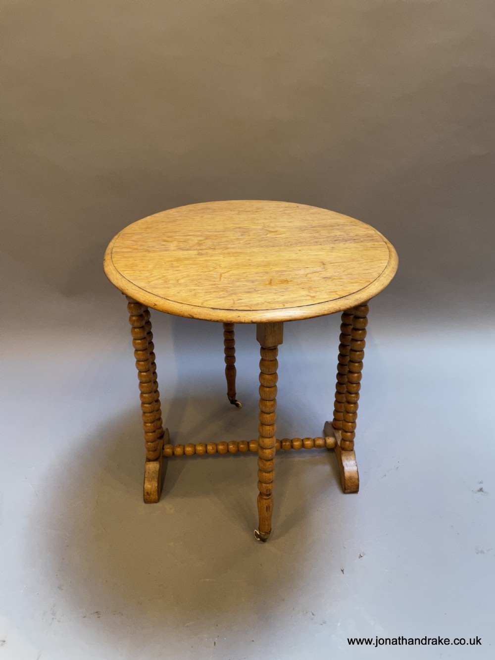 Victorian oak sutherland table View V