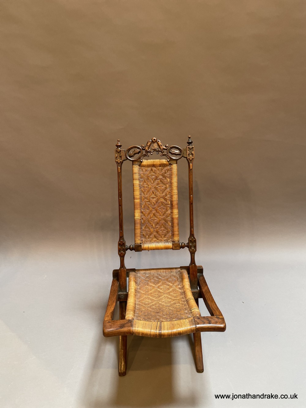 C19th Anglo-Colonial steamer chair View II