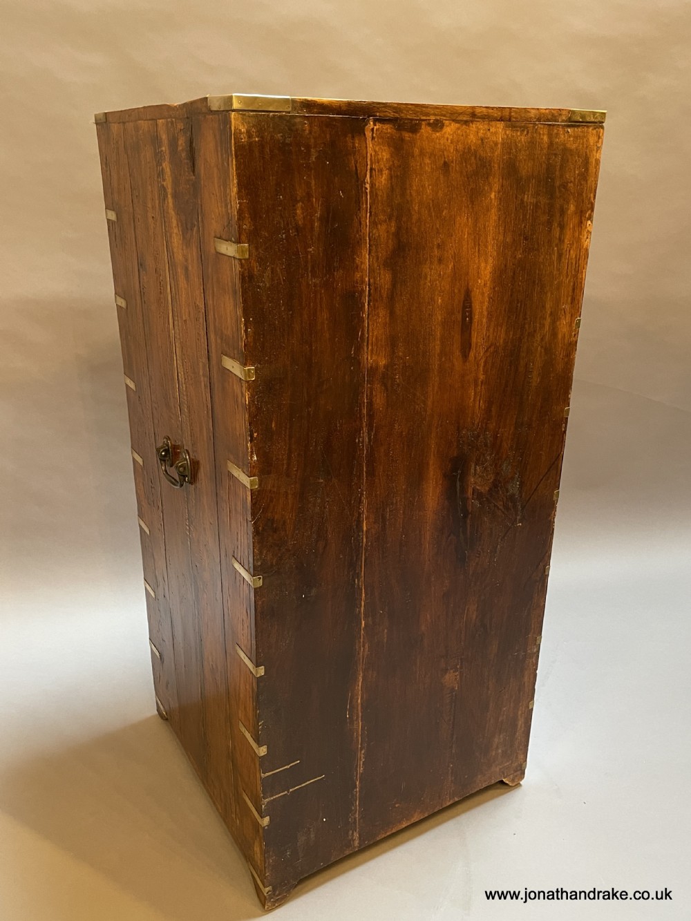 Colonial campaign chest of drawers View IV