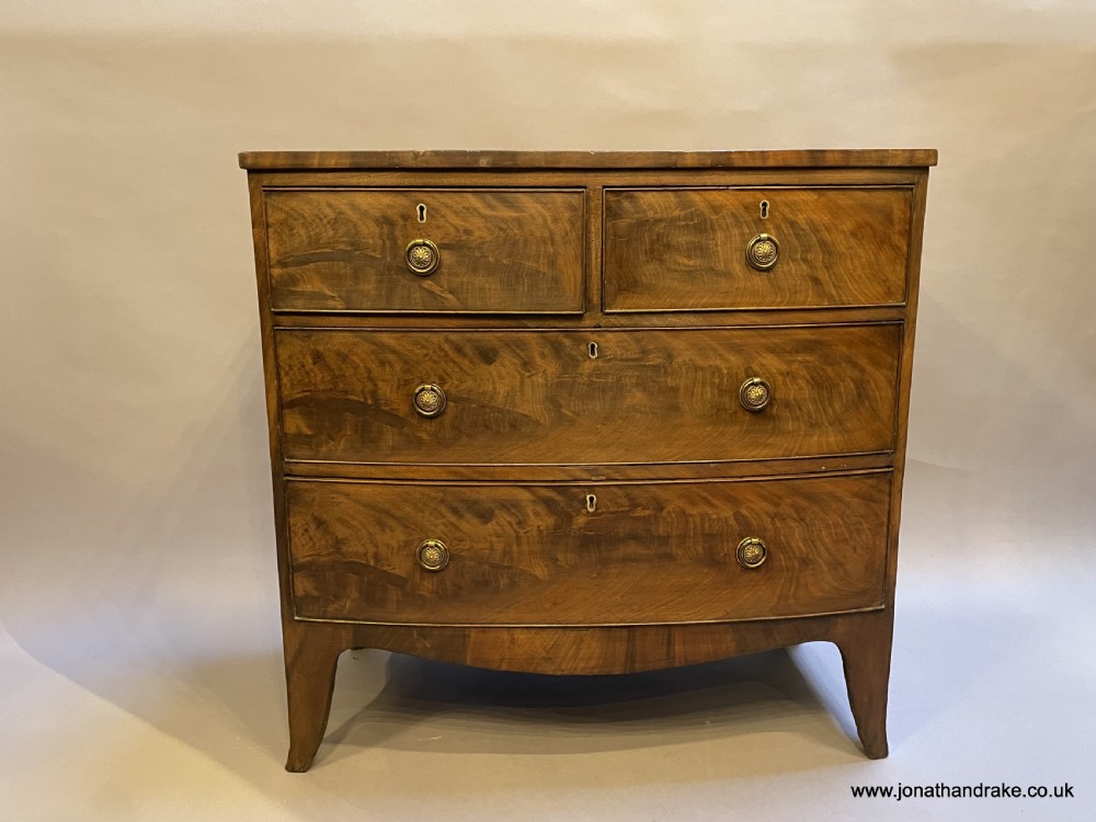 george III small chest of drawers View V