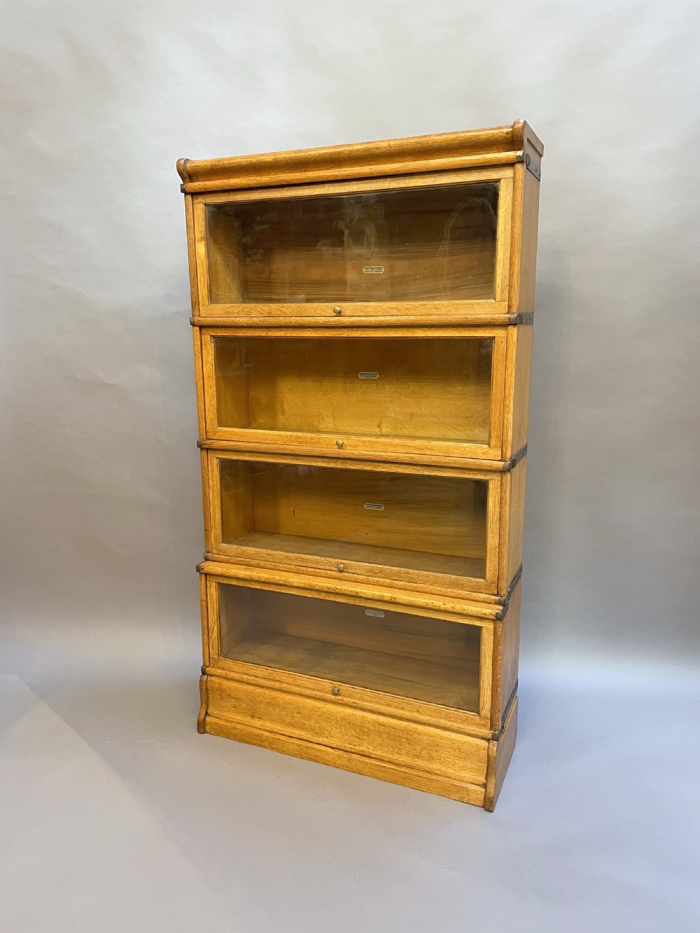 Globe wernicke bookcase