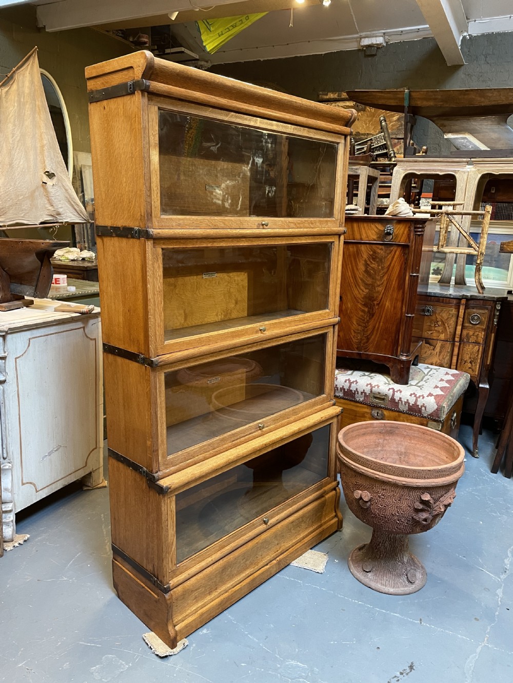 Globe wernicke bookcase View VIII