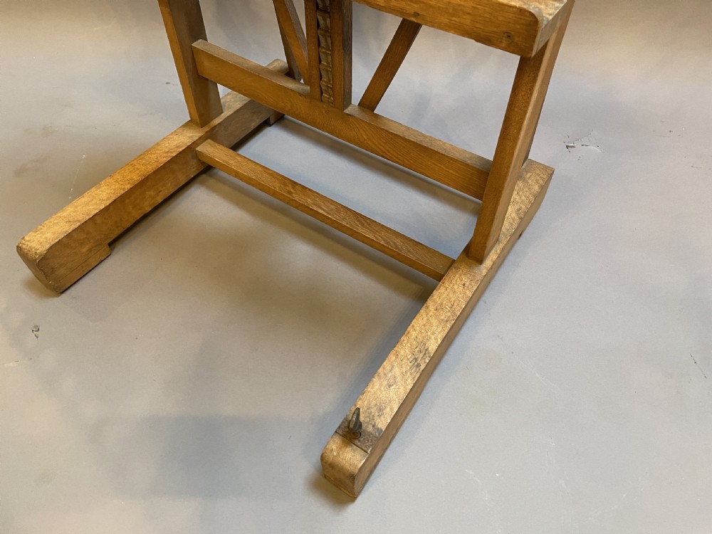 Early C20th artists easel View V
