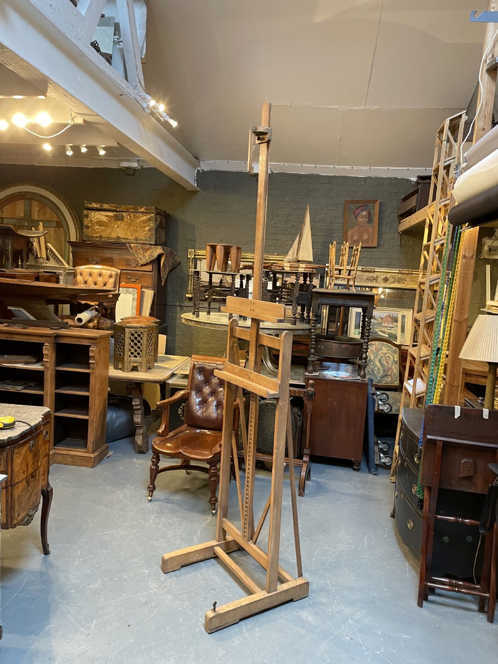 Early C20th artists easel View VII