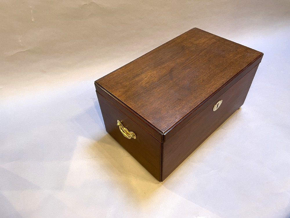 C18th Red Walnut Trunk coffer View VII