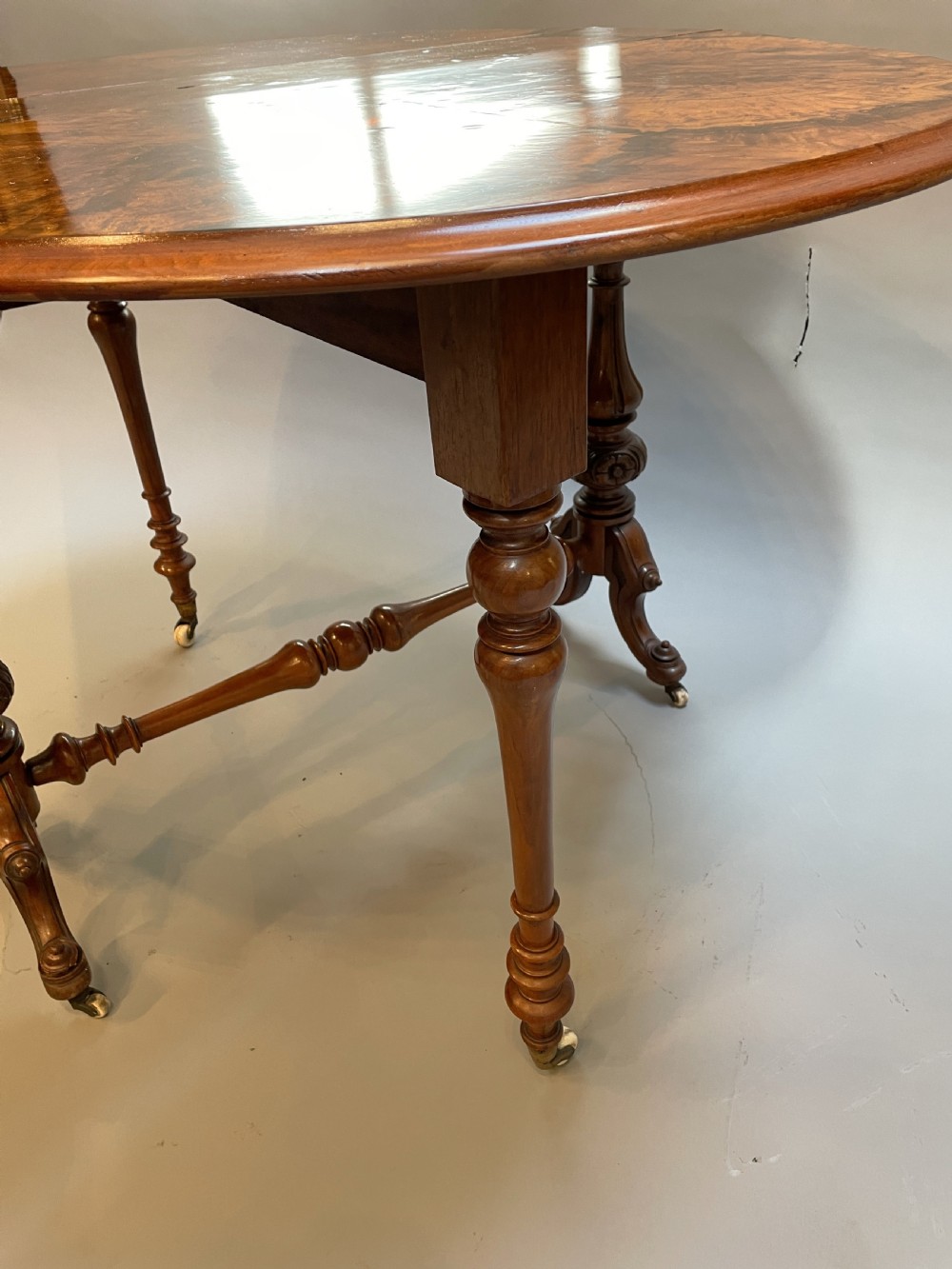 Victorian burr walnut sutherland table View III
