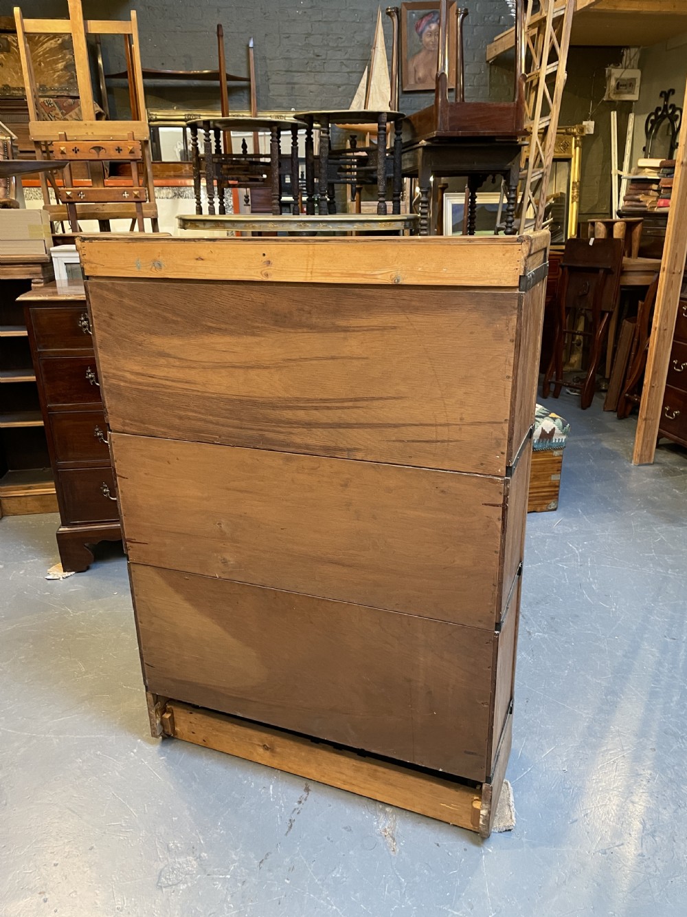 Globe Wernicke Oak Bookcase 125 View VIII