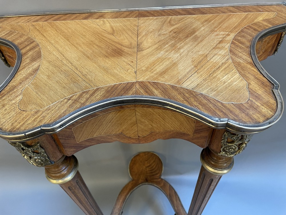 French pier table View VII