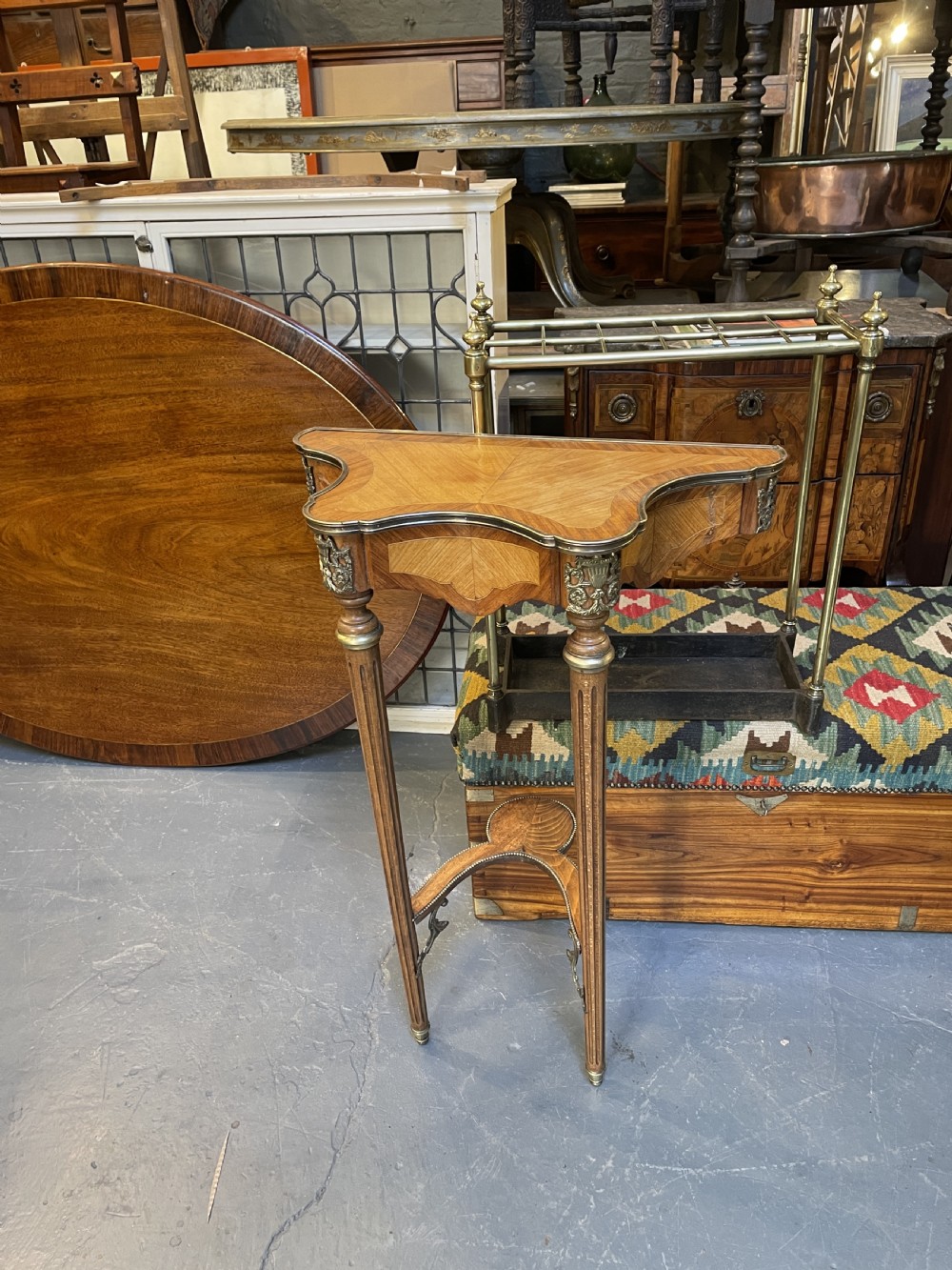 French pier table View VIII