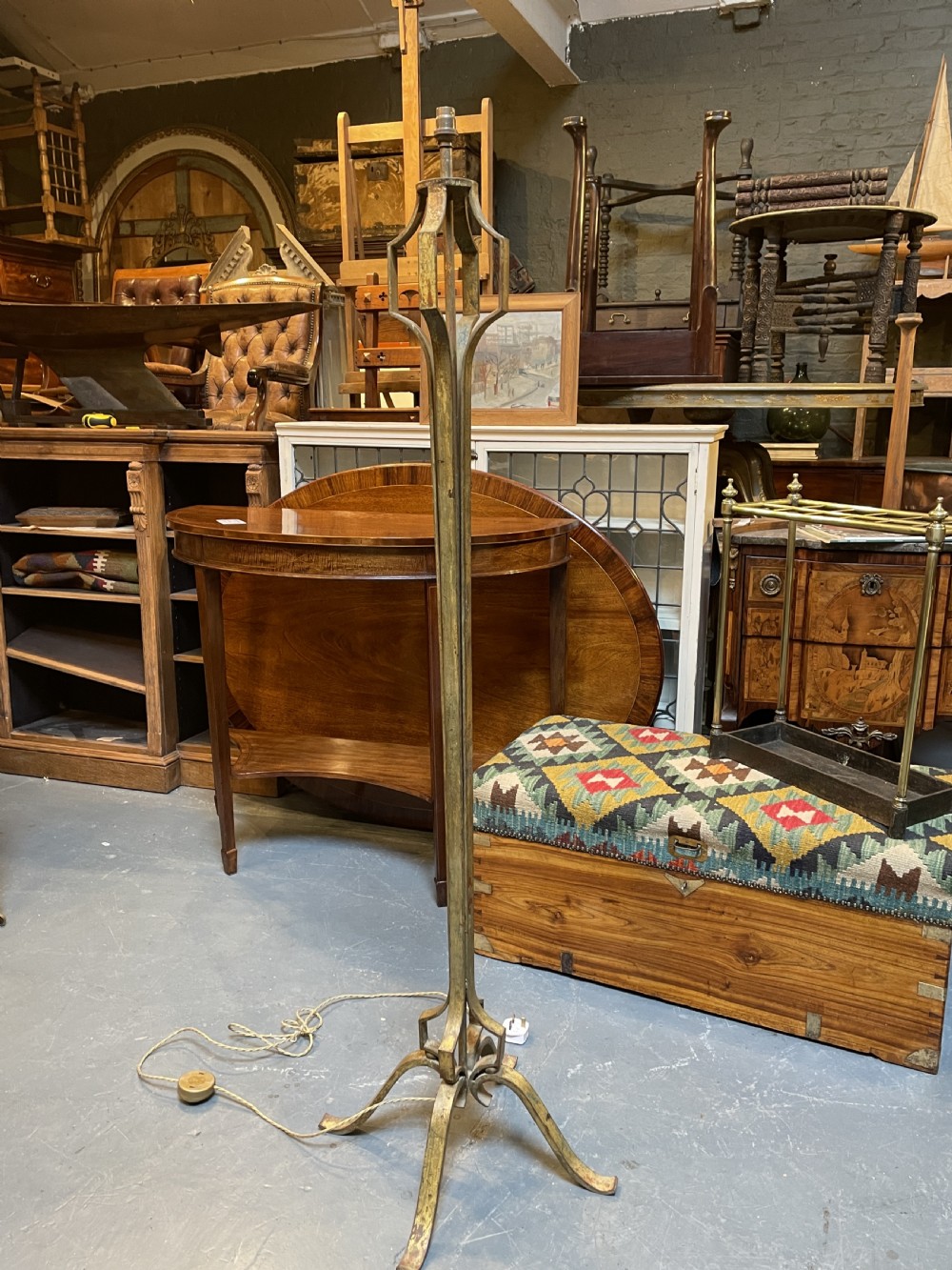 Art Deco Standard Lamp View V