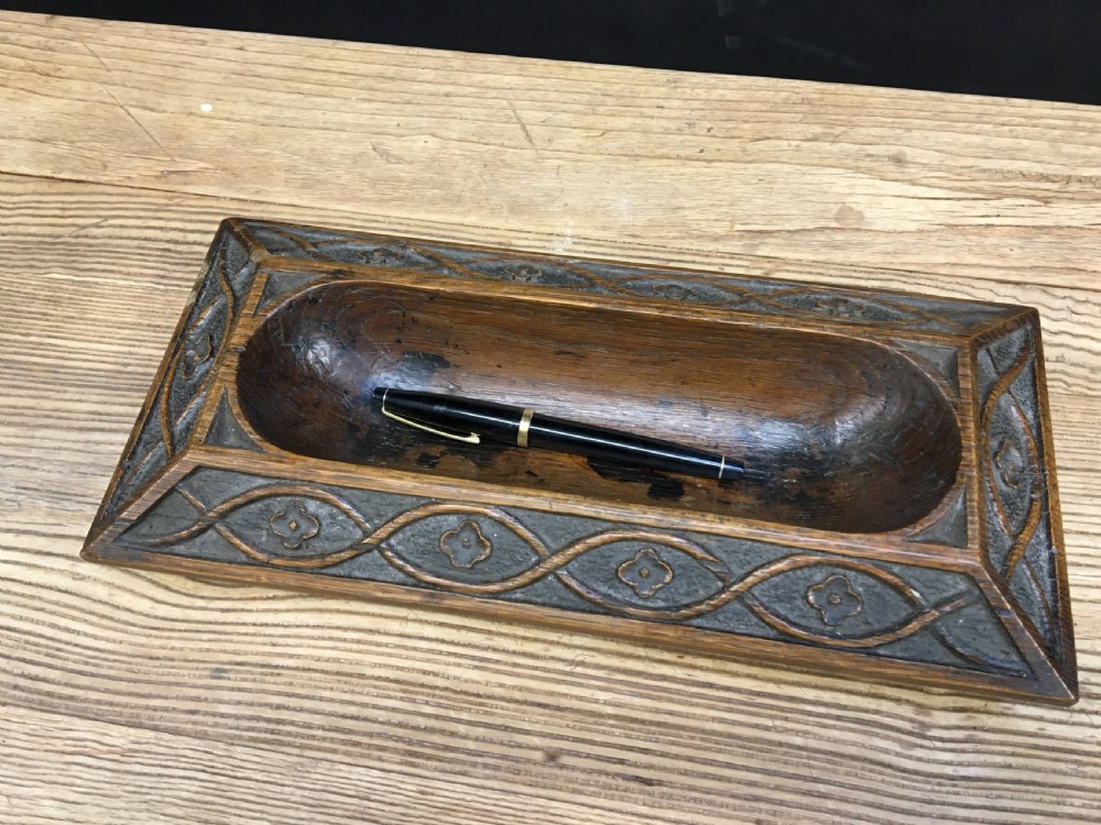 Arts & Crafts Pen Tray View V