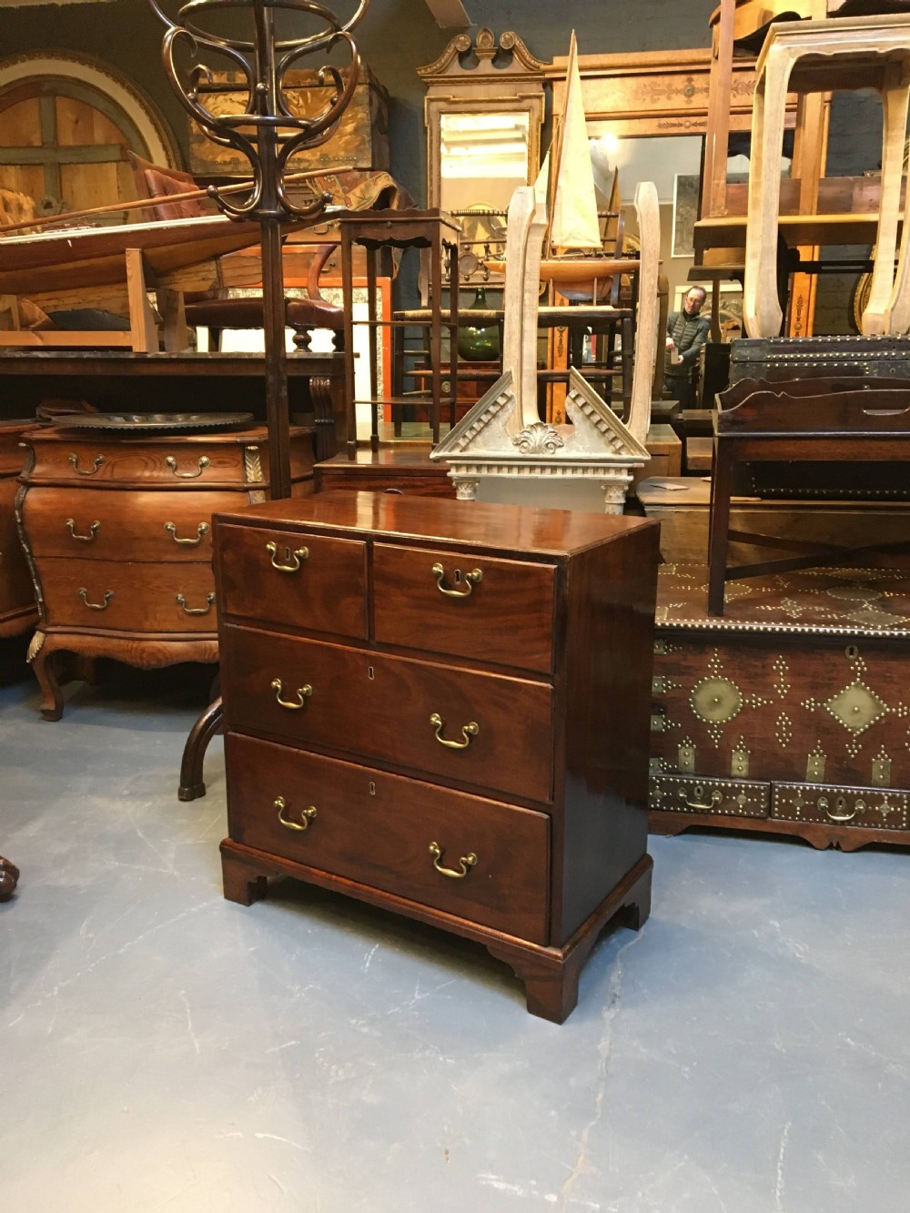 Small George III Chest Of Drawers View XII