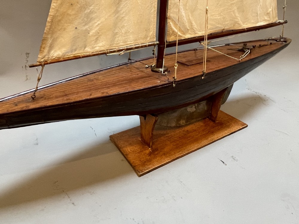 vintage mahogany pond yacht View III