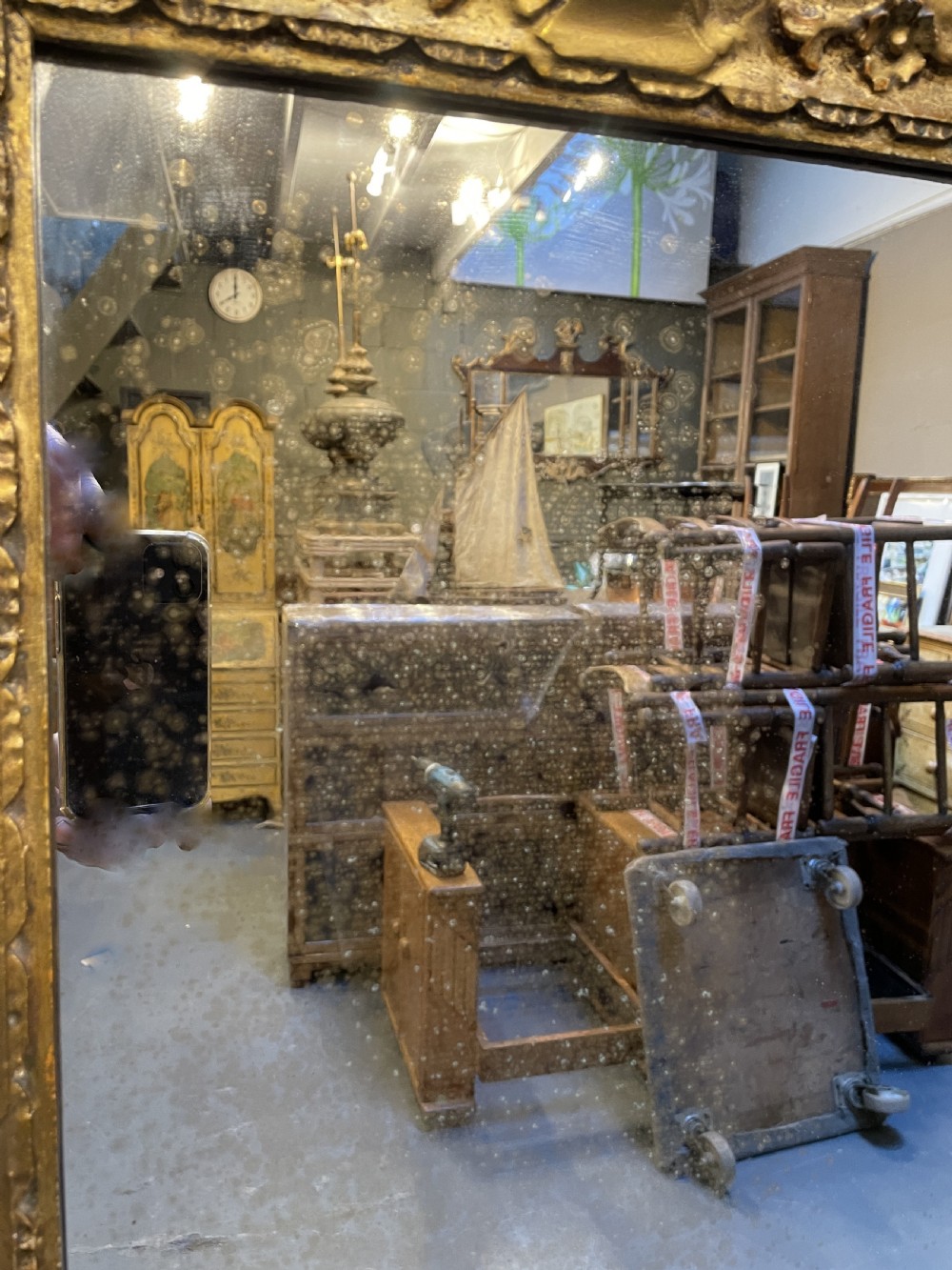 Florentine gilt mirror View III