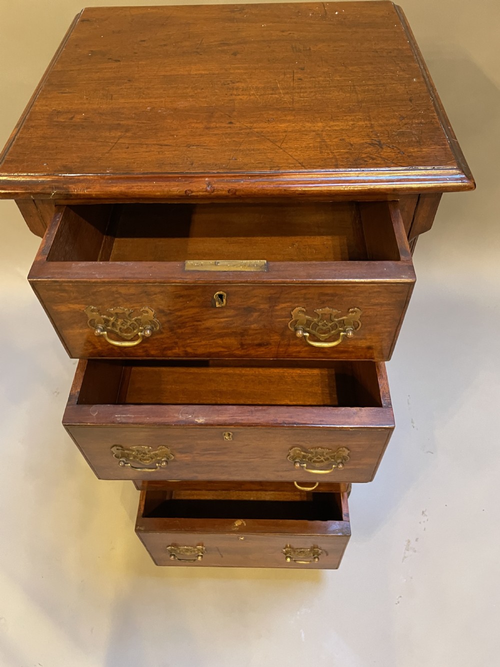 C19th mahogany small chest of drawers View IV