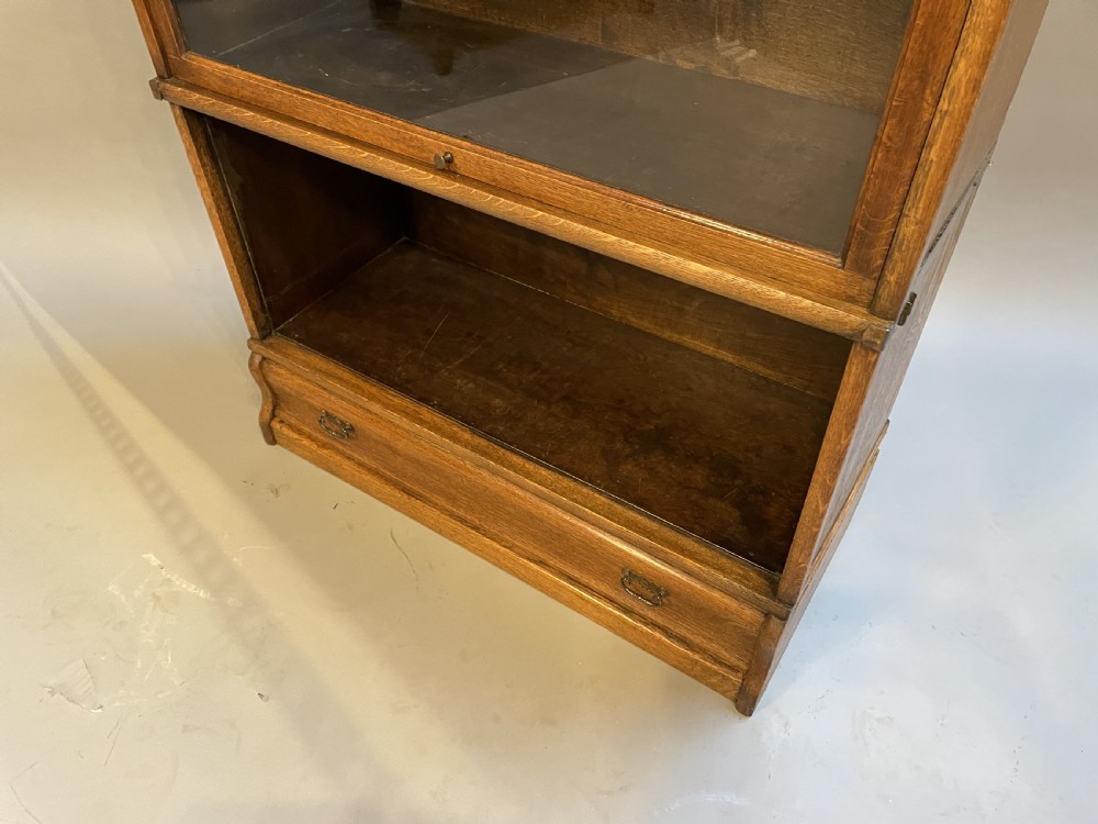 Globe Wernicke Bookcase Of 4 Large Sections View IV