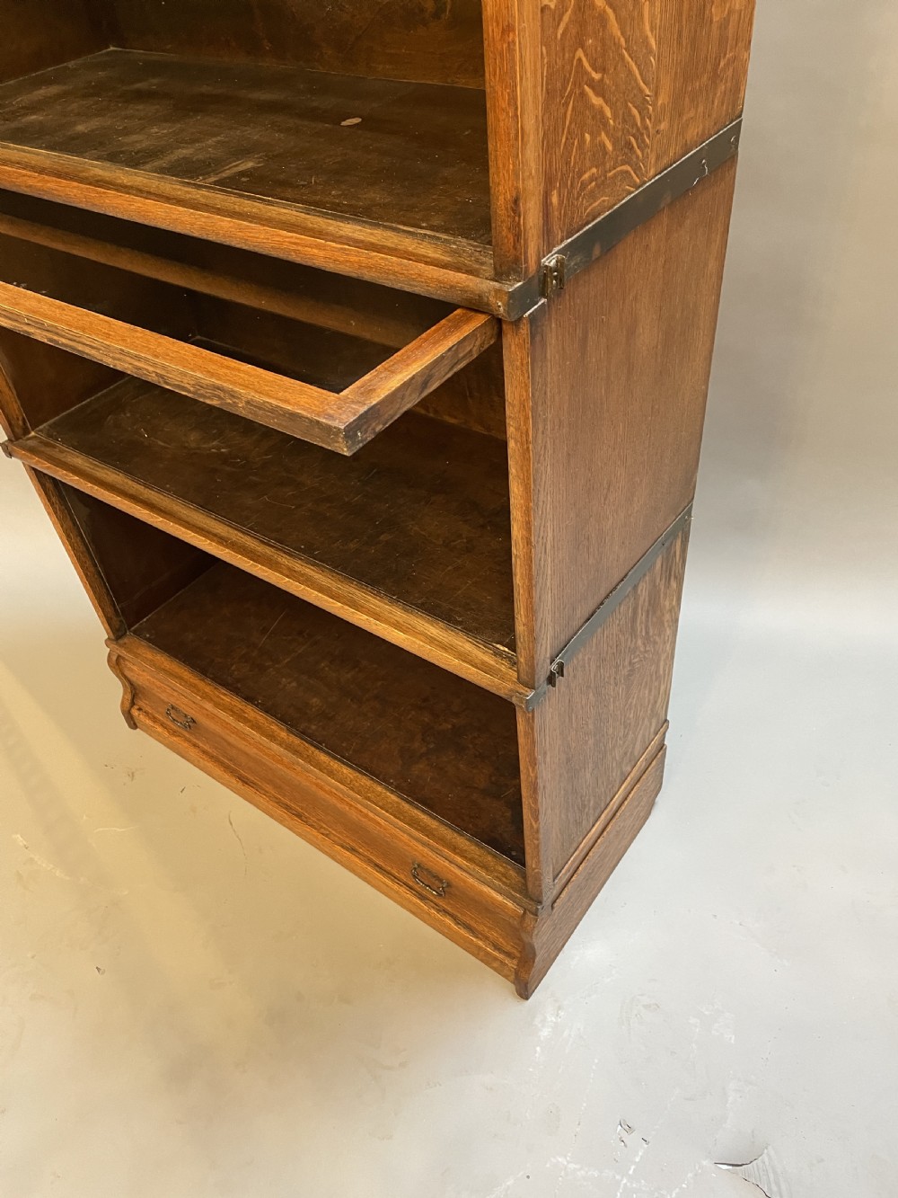 Globe Wernicke Bookcase Of 4 Large Sections View V
