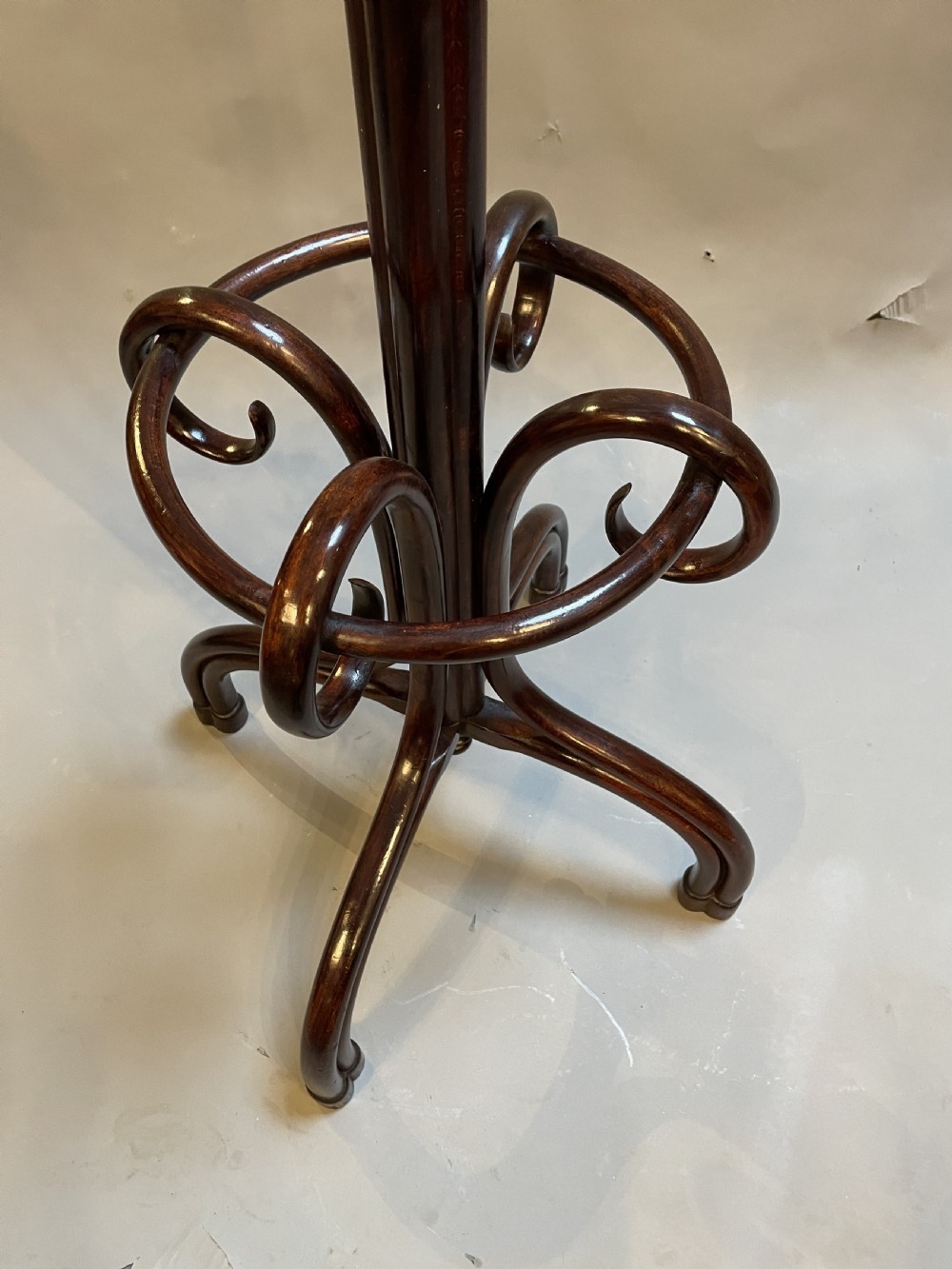 Thonet Bentwood Coatstand View IV