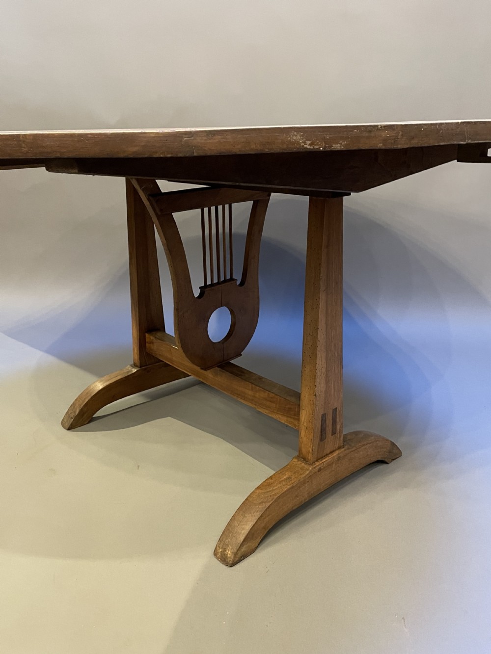 French pine Vendange table View II