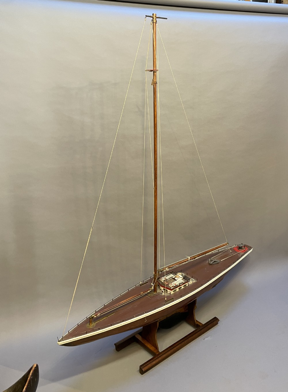 large vintage pond yacht View XVIII