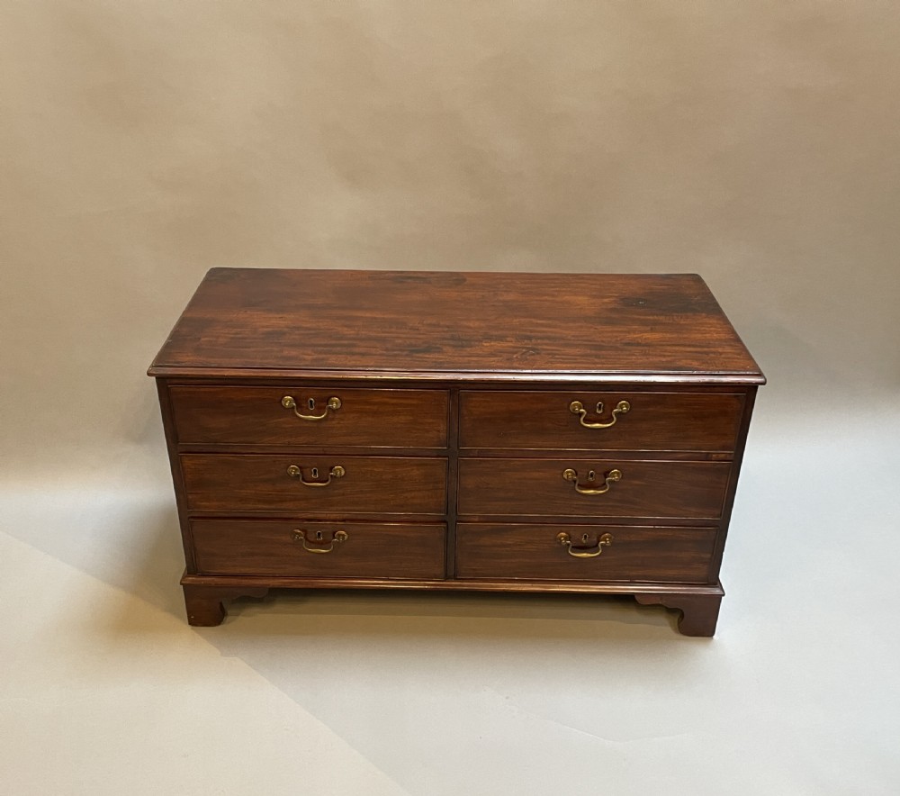 George III Mahogany Low Chest Of Drawers View VI