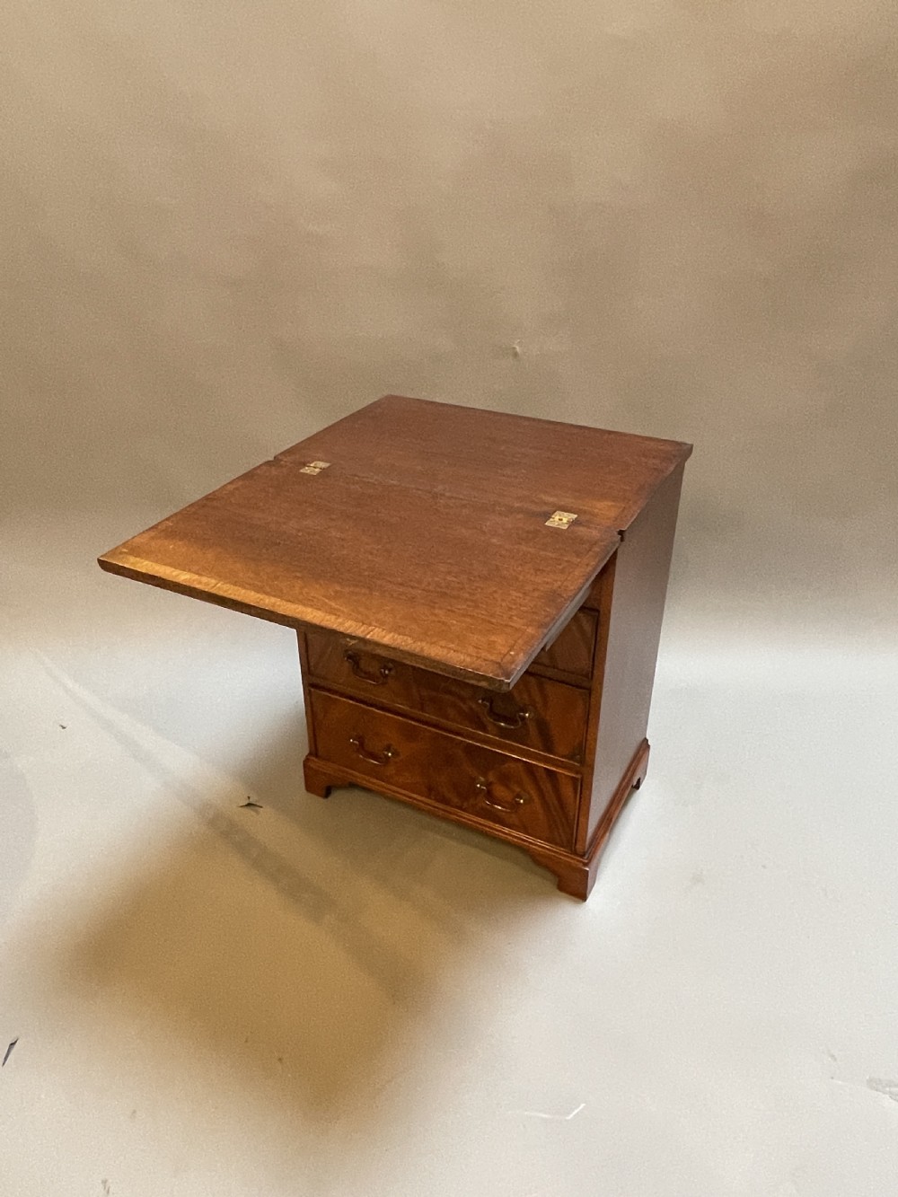 George III Style Bachelors Chest Of Drawers View IV