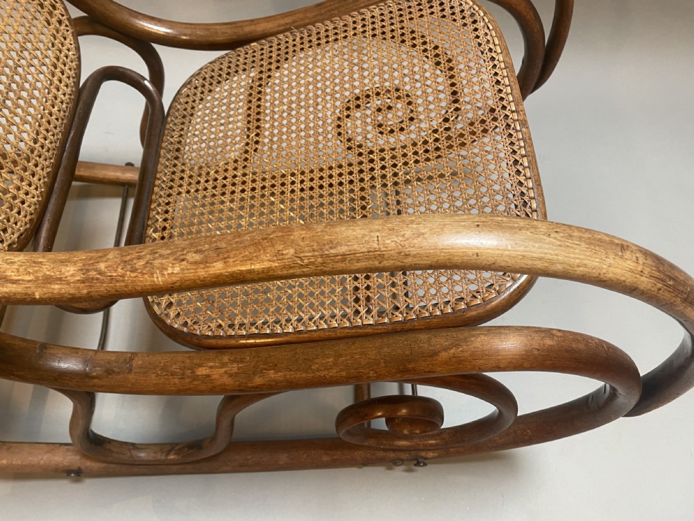 Bentwood Rocking Chair View X