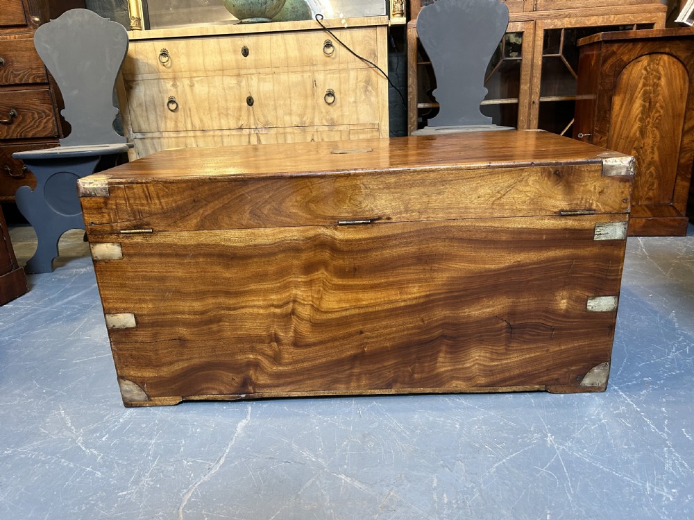 Camphor campaign trunk  View VI