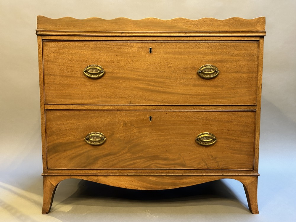 George III Small Tray Top Chest Of Drawers View III