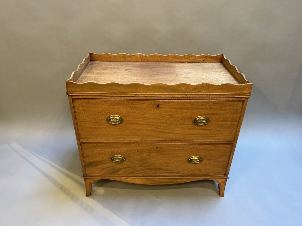 George III Small Tray Top Chest Of Drawers View IV