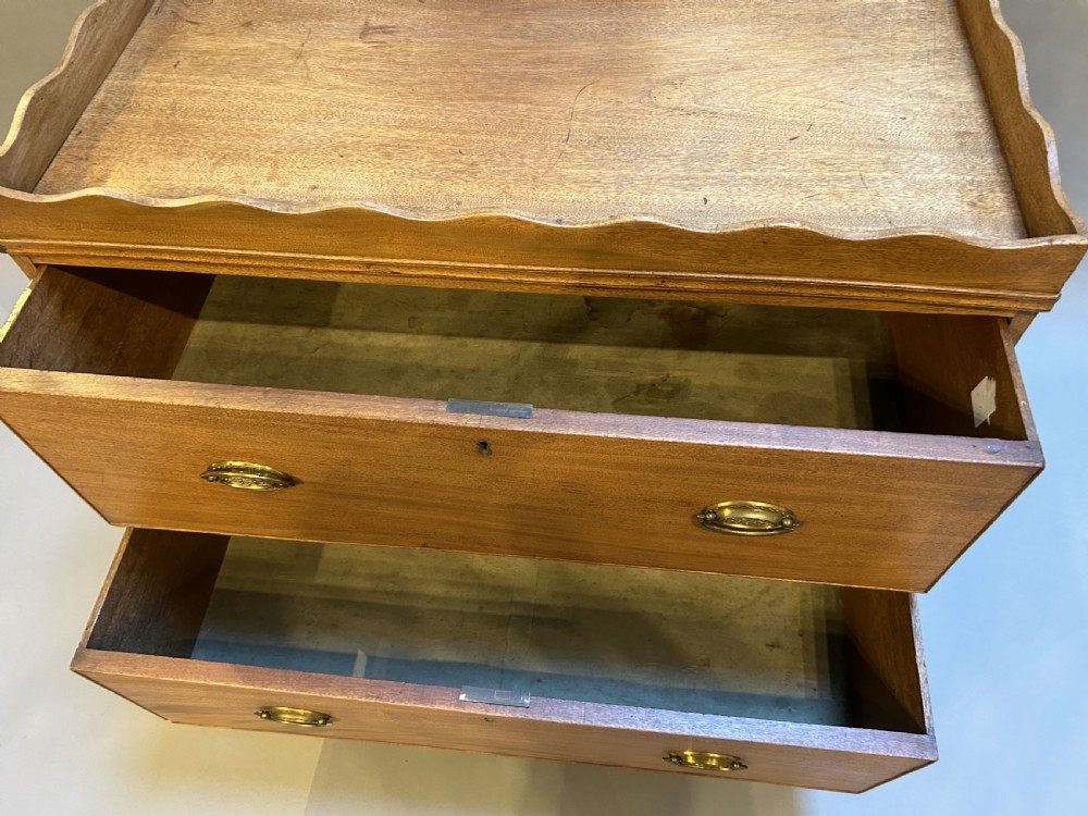 George III Small Tray Top Chest Of Drawers View VII