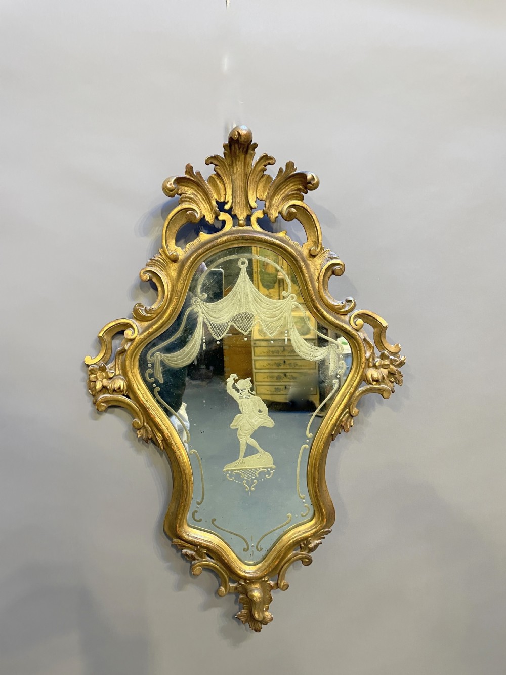 Venetian gilt wall mirror