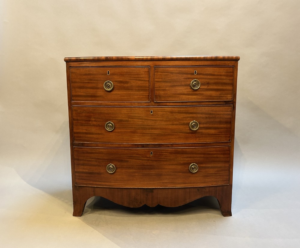 George III Mahogany Bow Chest Of Drawers View V