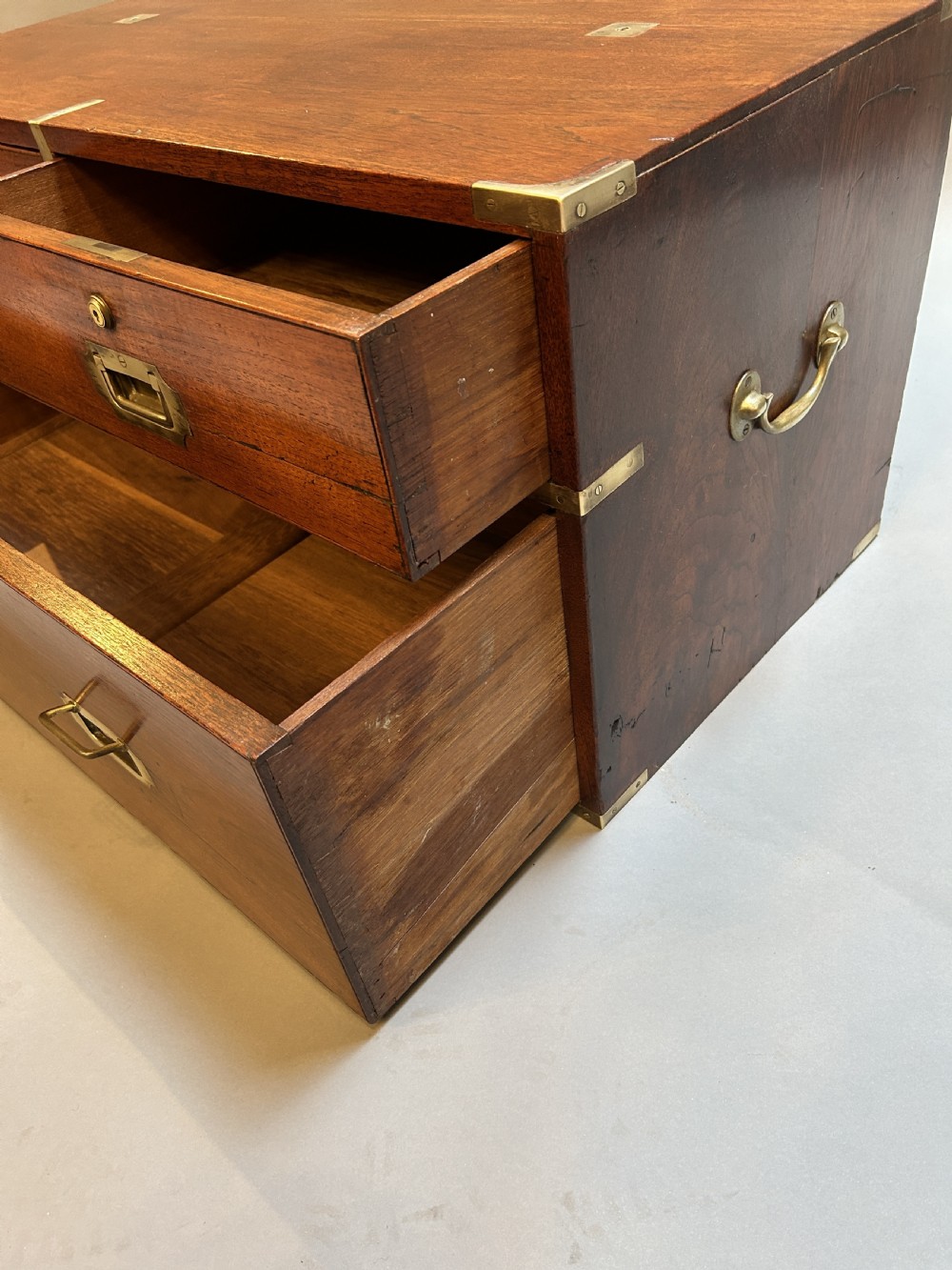 Campaign chest of drawers View III