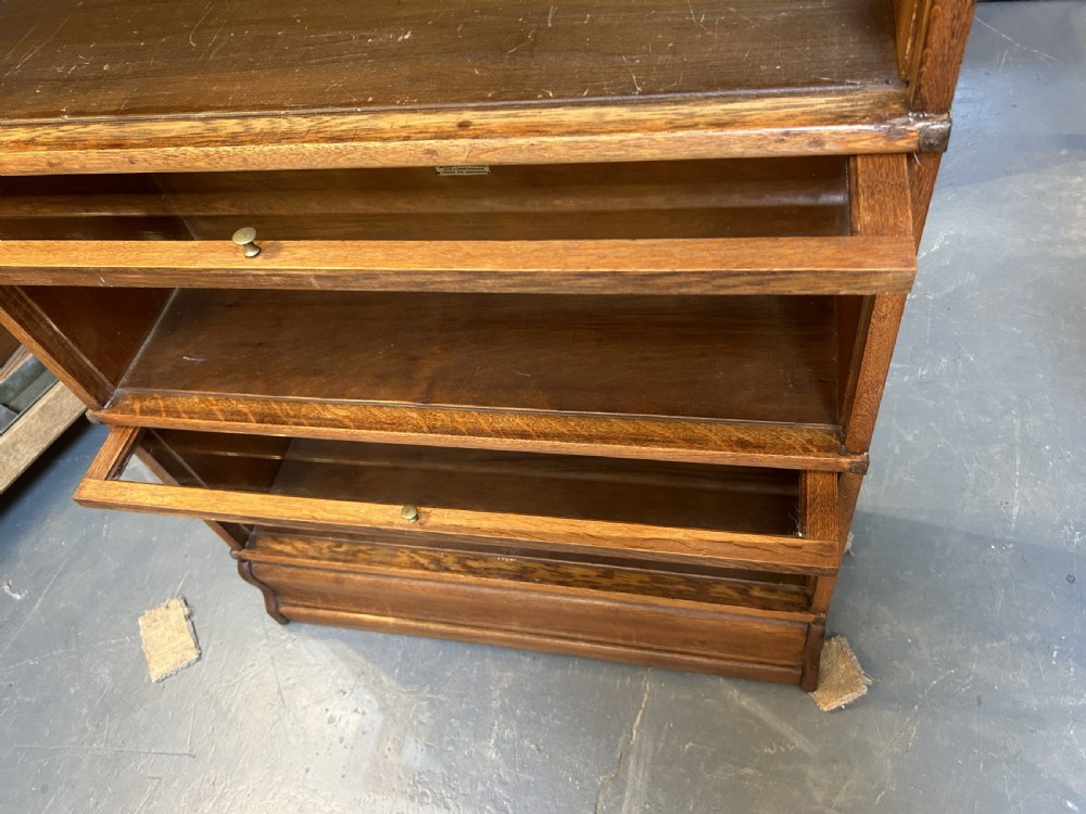 Globe Wernicke Bookcase Of Larger Sections View V