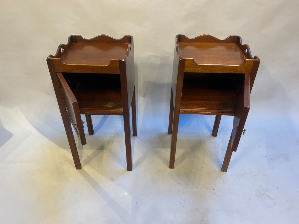 Georgian Revival pair bedside tables View III