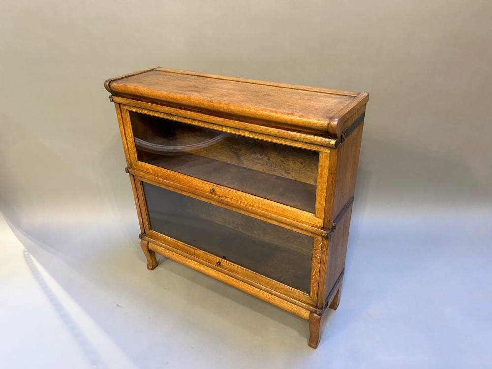 Globe wernicke oak bookcase