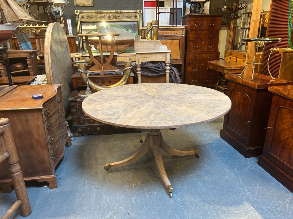 George IV Radial Circular Dining Table View X
