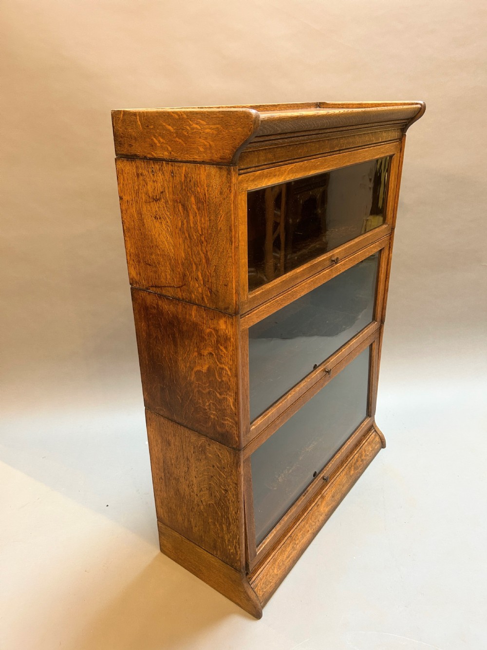 Globe Wernicke Type Stacking Booking View VI