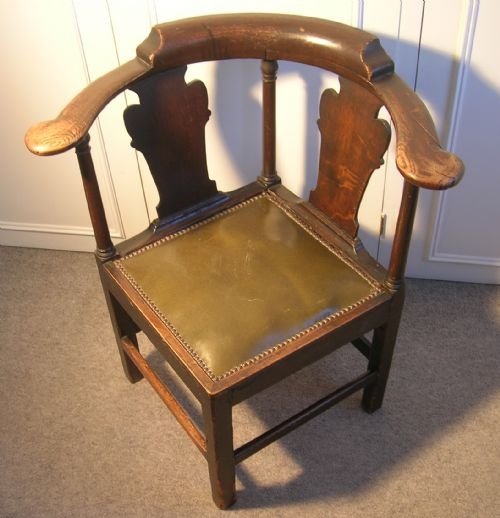 Georgian Oak Corner Chair