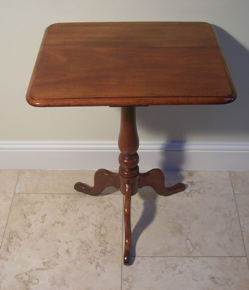 Victorian Mahogany Tripod Pedestal Table