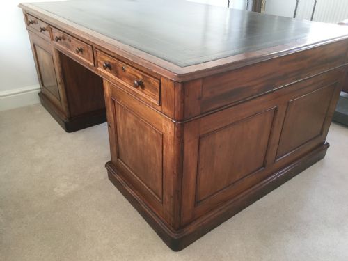 fig 1. Large Mahogany Partners Desk