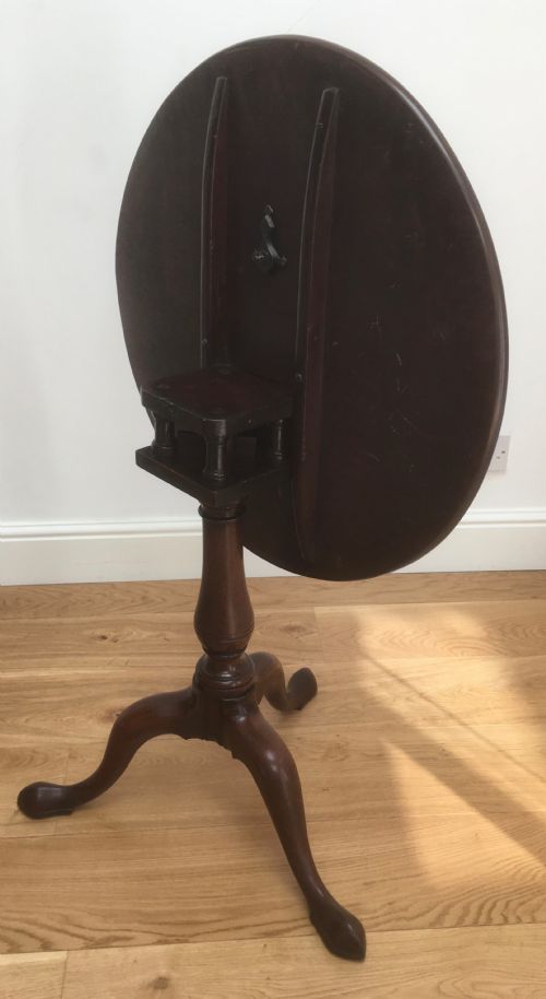 GEORGIAN MAHOGANY TILT TOP TABLE - ADDITIONAL PHOTO 11