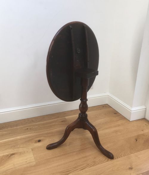 GEORGIAN MAHOGANY TILT TOP TABLE - ADDITIONAL PHOTO 4