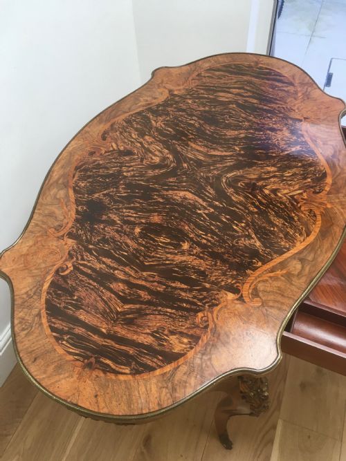 COROMANDEL WALNUT INLAID CENTRE TABLE AND DESK IN LOUIS XV STYLE - ADDITIONAL PHOTO 9