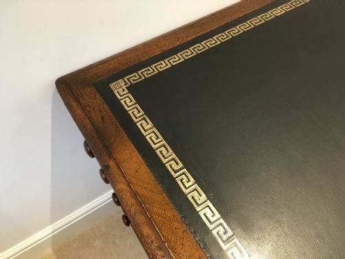 LARGE MAHOGANY PARTNERS DESK 6' X 4' - ADDITIONAL PHOTO 9